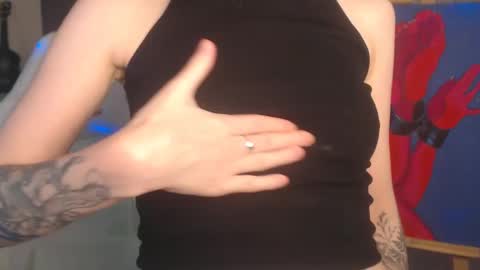 Fascinating   Eyes online show from 09/23/25, 06:22