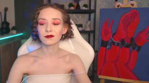 Fascinating   Eyes online show from 02/04/26, 09:20