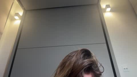 Gattino online show from 01/05/25, 05:41