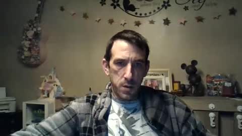 Snapshot of fasterlife chatting on 02/08/26, 04:27 Fastlife online show from 02/08/26, 04:27