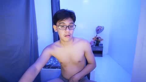 Snapshot of fastfucker_22 chatting on 03/09/25, 04:33 fastfucker_22 online show from 03/09/25, 04:33