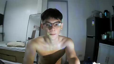 Snapshot of fastfucker_22 chatting on 02/19/26, 04:08 fastfucker_22 online show from 02/19/26, 04:08