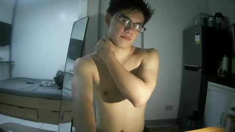 Snapshot of fastfucker_22 chatting on 03/18/26, 04:21 fastfucker_22 online show from 03/18/26, 04:21