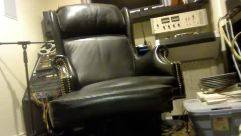 Snapshot of fastoys2016 chatting on 12/24/24, 04:30 fastoys aka ...what ever.. online show from 12/24/24, 04:30