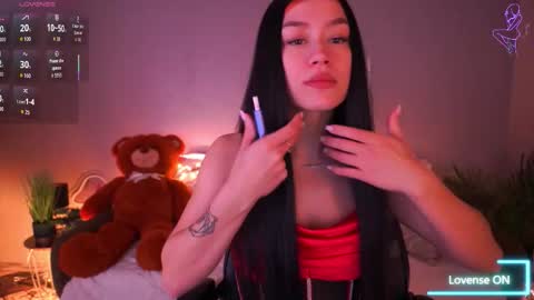 Snapshot of fatalenellie chatting on 02/26/26, 09:25 Nellie online show from 02/26/26, 09:25