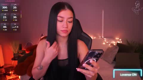 Snapshot of fatalenellie chatting on 03/04/26, 09:32 Nellie online show from 03/04/26, 09:32