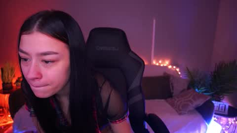 Snapshot of fatalenellie chatting on 03/11/26, 11:00 Nellie online show from 03/11/26, 11:00