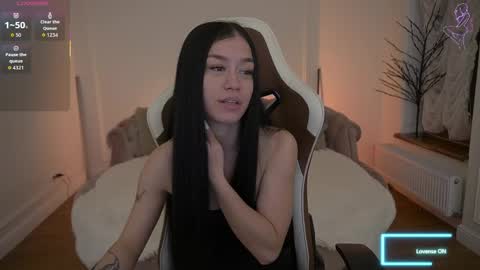 Snapshot of fatalenellie chatting on 04/28/26, 08:58 Nellie online show from 04/28/26, 08:58