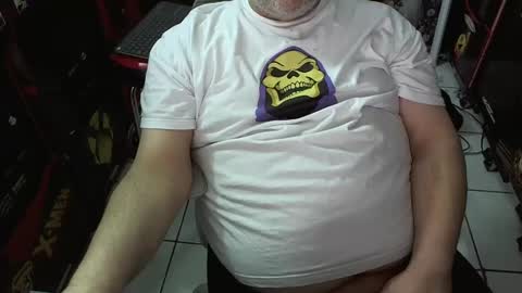 Snapshot of fatdaddycam chatting on 02/03/25, 05:51 Fat Daddy online show from 02/03/25, 05:51