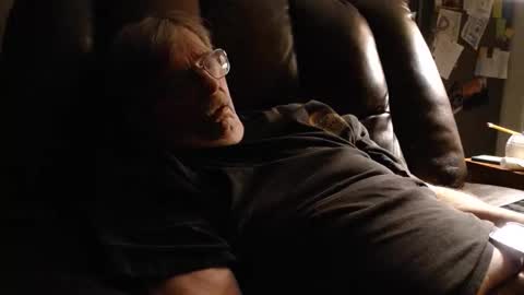 Snapshot of fatdickad chatting on 04/13/26, 09:48 fatdickad online show from 04/13/26, 09:48