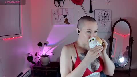 Snapshot of fate_fletcher chatting on 02/06/25, 04:21 fate_fletcher online show from 02/06/25, 04:21