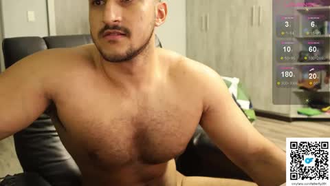 Snapshot of fatherfly001 chatting on 09/28/25, 11:43 fatherfly001 online show from 09/28/25, 11:43