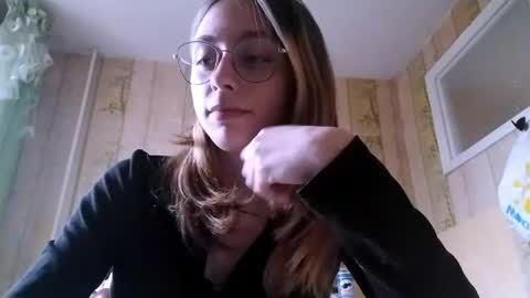 Jenny online show from 05/18/26, 01:39