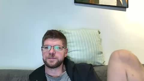 Snapshot of fattenmenow chatting on 11/29/25, 09:29 fattenmenow online show from 11/29/25, 09:29