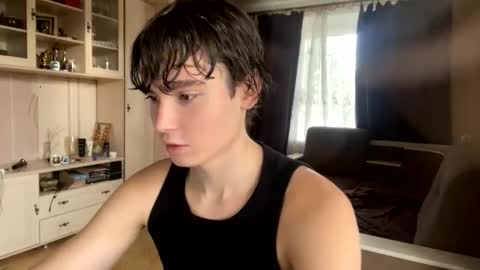 Faust online show from 09/18/25, 01:02