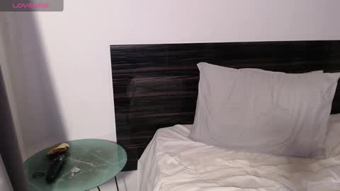 Snapshot of faustosaenz chatting on 02/08/25, 02:26 FAUSTO online show from 02/08/25, 02:26