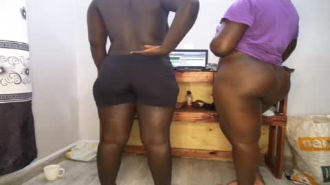 favgal online show from 03/11/25, 09:34