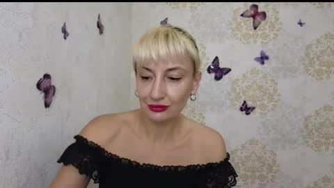 Snapshot of favorite_angel chatting on 01/27/25, 10:38 favorite_angel online show from 01/27/25, 10:38