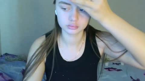 Snapshot of favorite_lovely_geneva chatting on 12/28/24, 04:51 Jasminefeelings online show from 12/28/24, 04:51