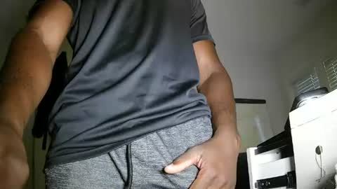 Snapshot of favorite_side_dick chatting on 06/15/26, 01:24 BBc 3thirdleg online show from 06/15/26, 01:24