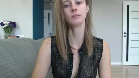 Snapshot of favoriteyour chatting on 09/19/25, 11:44 favoriteyour online show from 09/19/25, 11:44