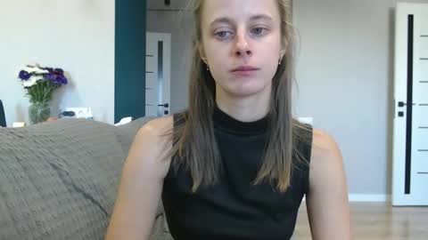 Snapshot of favoriteyour chatting on 09/23/25, 11:13 favoriteyour online show from 09/23/25, 11:13