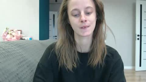 Snapshot of favoriteyour chatting on 10/12/25, 12:15 favoriteyour online show from 10/12/25, 12:15