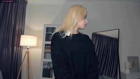 Emma online show from 01/16/26, 07:34