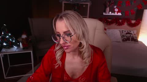 Fay online show from 12/10/24, 12:27