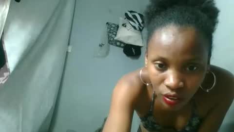 fayence09 online show from 09/17/25, 07:26