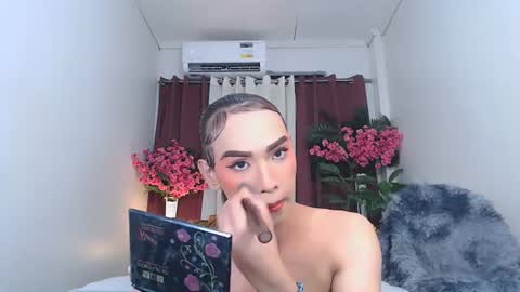 Snapshot of fckcieloangel chatting on 07/19/26, 04:22 fckcieloangel online show from 07/19/26, 04:22
