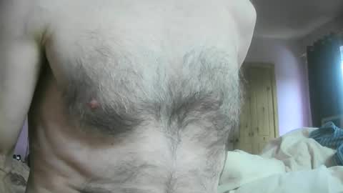 Snapshot of feardubh chatting on 11/06/25, 09:21 feardubh online show from 11/06/25, 09:21