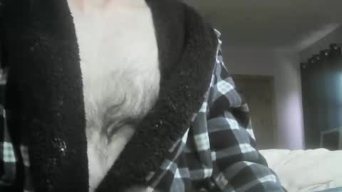 Snapshot of feardubh chatting on 11/26/25, 02:51 feardubh online show from 11/26/25, 02:51