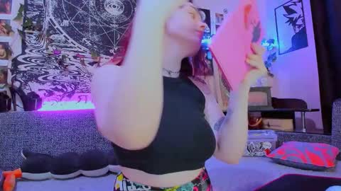 Diva online show from 02/02/26, 02:10