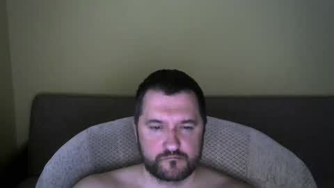 Snapshot of feb82 chatting on 03/17/26, 03:15 feb82 online show from 03/17/26, 03:15