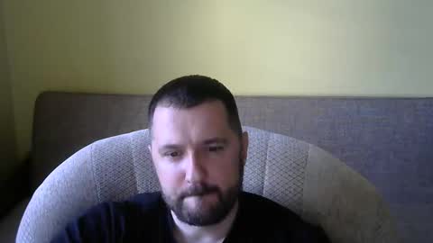 Snapshot of feb82 chatting on 03/20/26, 01:27 feb82 online show from 03/20/26, 01:27