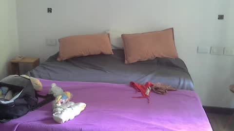 Snapshot of fedeglobos chatting on 01/04/25, 03:07 fedeGLOBOS online show from 01/04/25, 03:07