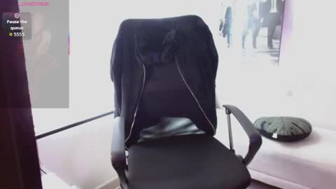 Snapshot of federico_ojitosverdes chatting on 01/12/26, 08:03 Federico Ofarrel online show from 01/12/26, 08:03