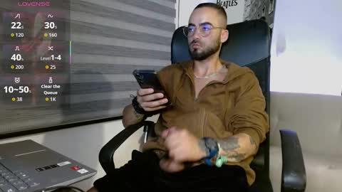 Snapshot of federico_ojitosverdes chatting on 02/03/26, 03:48 Federico Ofarrel online show from 02/03/26, 03:48