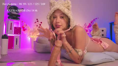 Princess Kate  HOT ANAL VID ON FANSLY    Help me reach 100 likes online show from 10/13/25, 04:01