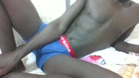 Snapshot of feelersfuck chatting on 12/22/25, 02:30 feelersfuck online show from 12/22/25, 02:30