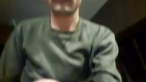 Snapshot of feelingverynaughty chatting on 12/24/24, 02:54 ask me online show from 12/24/24, 02:54