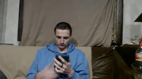 Snapshot of feelingverynaughty chatting on 12/28/24, 02:43 ask me online show from 12/28/24, 02:43