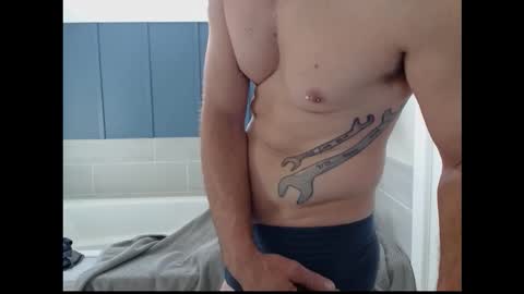 Snapshot of feelnswell424 chatting on 11/08/25, 08:07 Nick online show from 11/08/25, 08:07