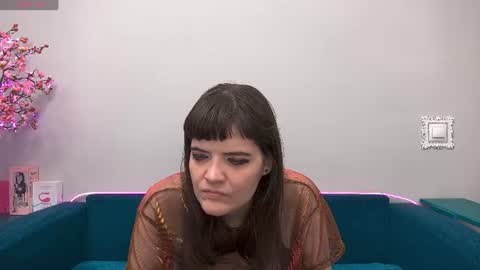 Laura online show from 07/05/26, 05:14