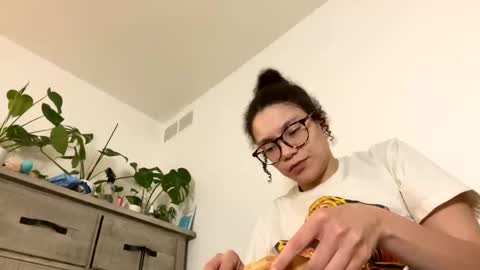 Soley online show from 02/24/25, 01:35