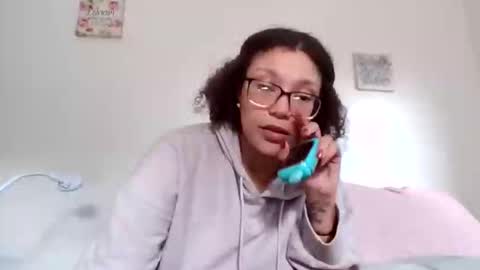 Soley online show from 11/14/25, 04:49