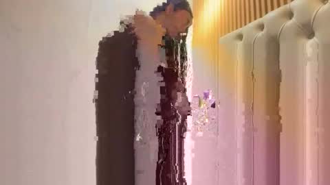 Snapshot of feisty_woman chatting on 02/04/26, 10:10 Prianka online show from 02/04/26, 10:10