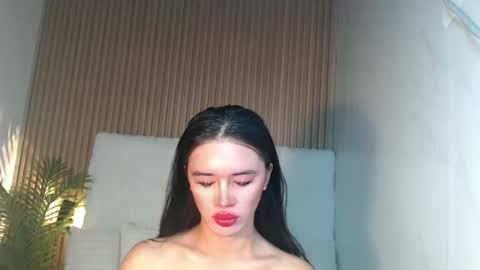 Snapshot of feisty_woman chatting on 04/12/26, 05:12 Prianka online show from 04/12/26, 05:12