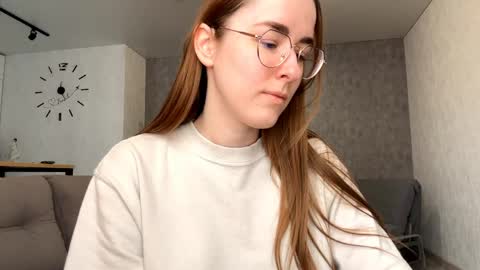 Mary online show from 03/21/26, 07:24